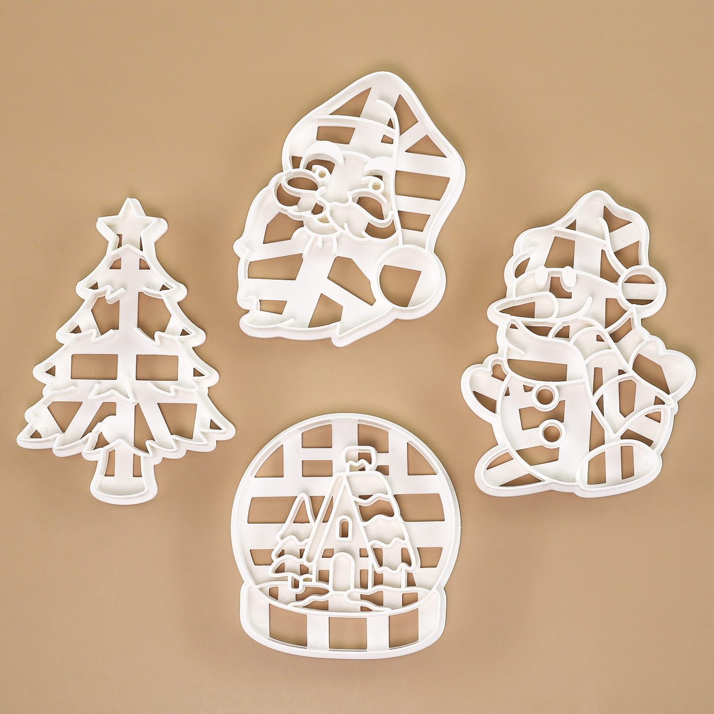 4 Pcs Christmas Cookie Cutter  - Crystal Ball Decor ulasan dan harga
